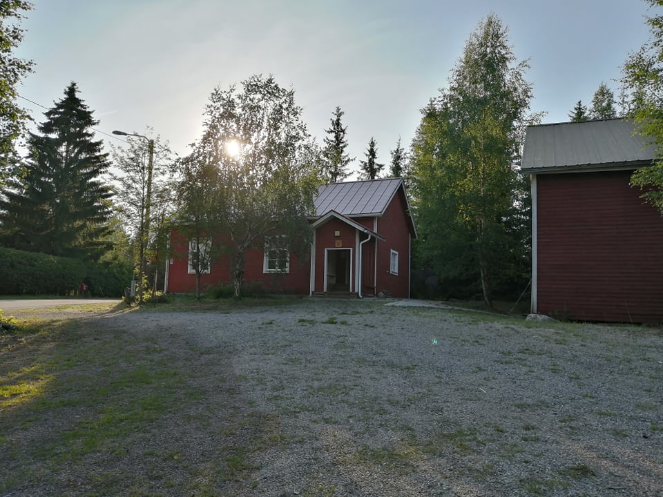 Metsäpirtti – ja Järvelän lava vuokrattavana tilaisuuksiin